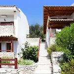 Maraki 4* Platanias (Skiathos)