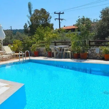 马拉奇别墅公寓式酒店 公寓式酒店 Platanias (Skiathos)