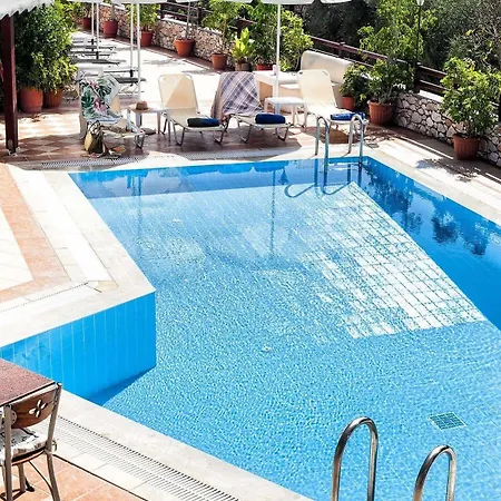 马拉奇别墅公寓式酒店 Platanias (Skiathos)