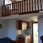 Maraki Aparthotel 4*