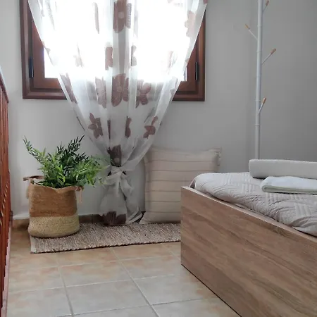 Maraki Апарт-отель