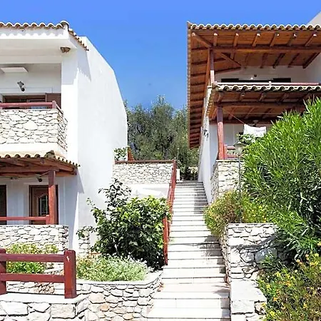 Maraki 4* Platanias (Skiathos)