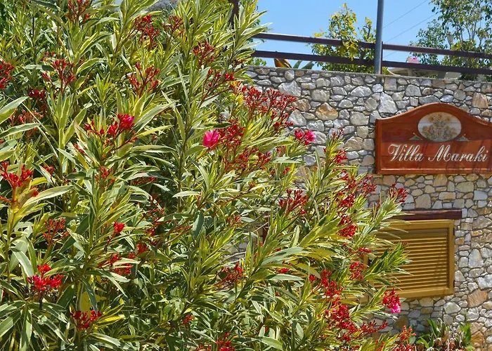 Aparthotel Maraki 3*