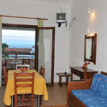 Aparthotel Maraki 3*